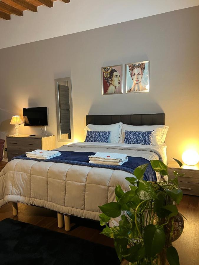 Domus San Martino Guesthouse Πιατσέντζα Εξωτερικό φωτογραφία